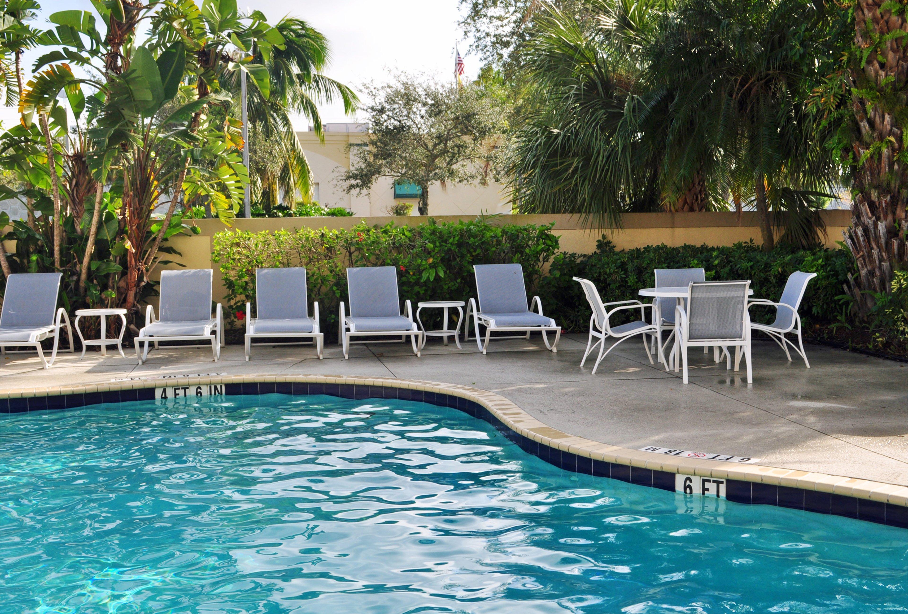 Holiday Inn Express Boca Raton - West By Ihg Exterior photo