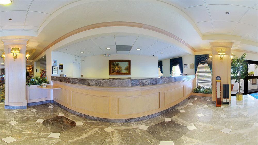 Holiday Inn Express Boca Raton - West By Ihg Exterior photo
